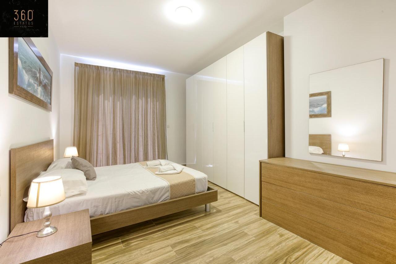 Ferienwohnung Lux Sea Front Penthouse With Breathtaking Views In St Pauls By 360 Estates St. Paul's Bay Exterior foto