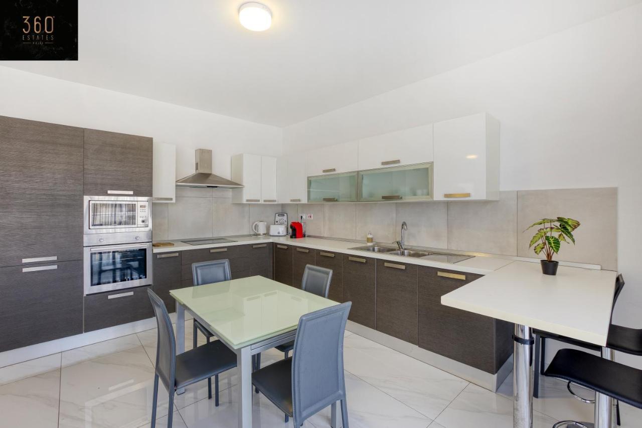 Ferienwohnung Lux Sea Front Penthouse With Breathtaking Views In St Pauls By 360 Estates St. Paul's Bay Exterior foto